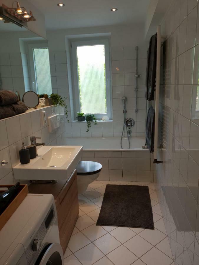 Stylisch-Gemuetliche 70Qm Im Zentralen D-Derendorf Apartment Dusseldorf Luaran gambar